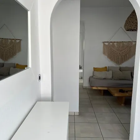 Apartman La Scala Andíparosz Póli